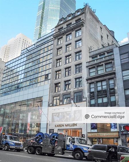 Office space for Rent at 587 5th Avenue in New York