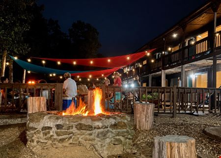 Shady Cliff Resort - Lake Malone