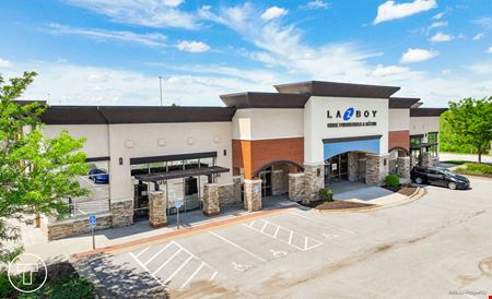 Retail space for Sale at 10 Year NNN La-Z-Boy in Overland Park