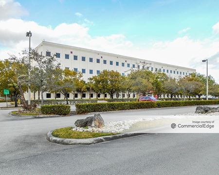 Office space for Rent at Palmetto West Park III in Doral
