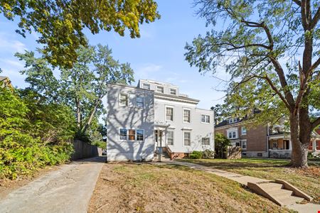 3933 Warwick