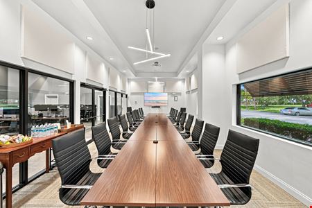 Parkway Corporate Center Flex Building