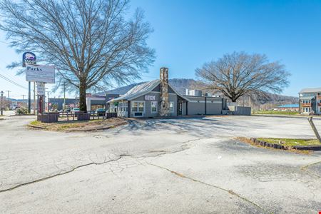 Former Mike's BBQ
