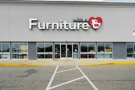 Lancaster Plaza Sublease