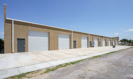 1400 E. Jasmine Ave.