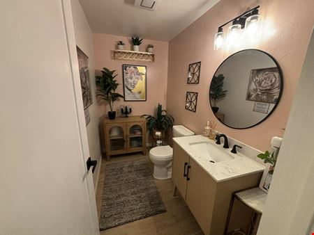 Freestanding Retail-Office