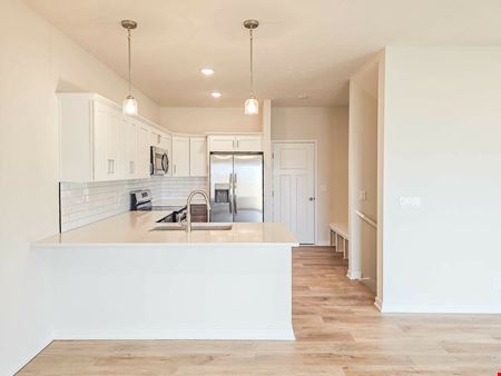 Edgewater Townhomes