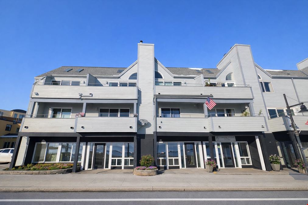 Shoreline Drive Retail