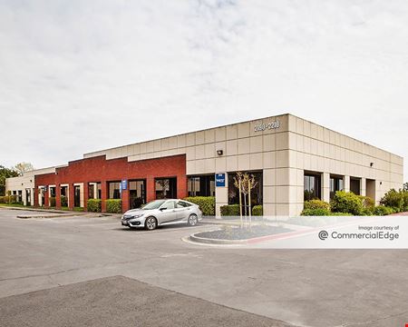 Office space for Rent at Northpoint Commerce Center in Santa Rosa