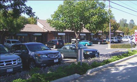 Retail space for Rent at Pinebrook Plaza in Folsom