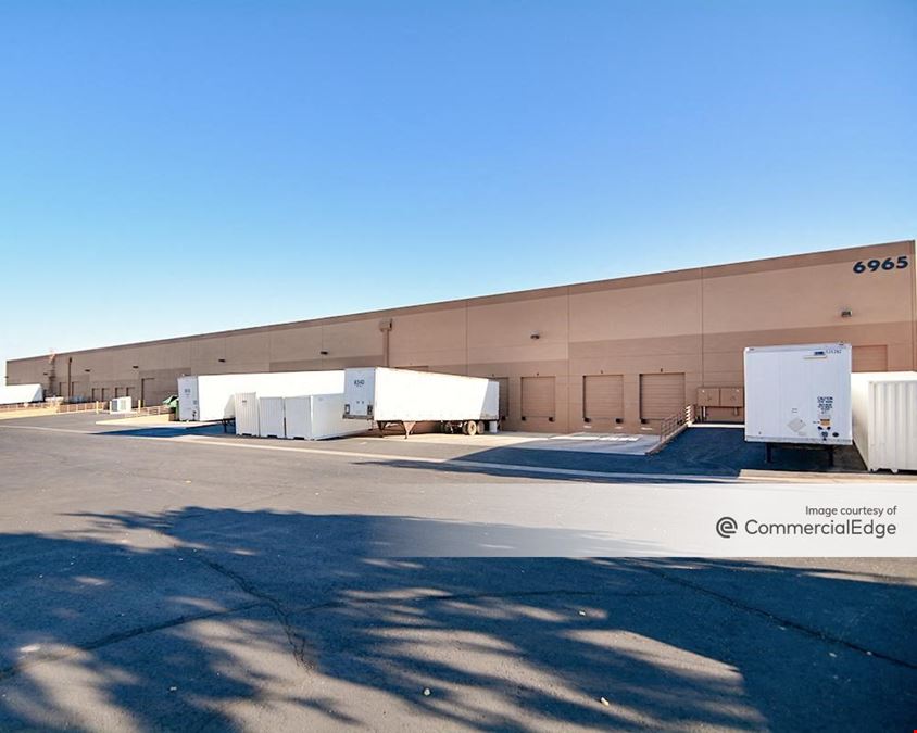 Guadalupe Commerce Center