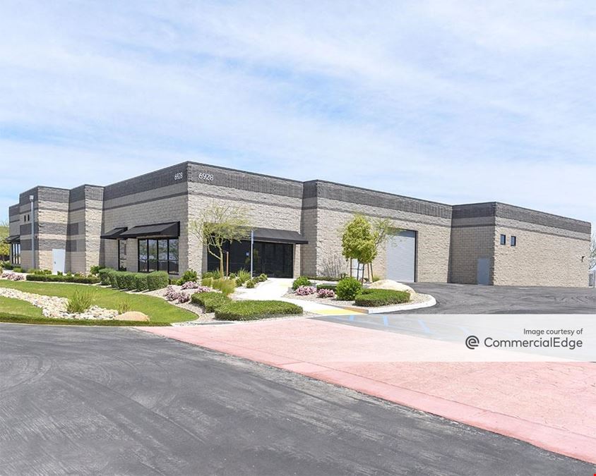 McCutchen Commerce Center - Buildings 17, 18, 19 & 20