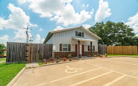 Office space for Sale at 1610 N Park St in Brenham