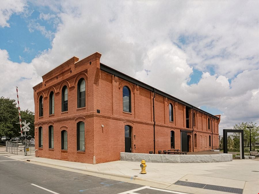 301 E. 7th Street