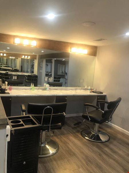 2nd Gen Salon: Cosmetology Nails, Hair, IV, Massage & 3 Apts