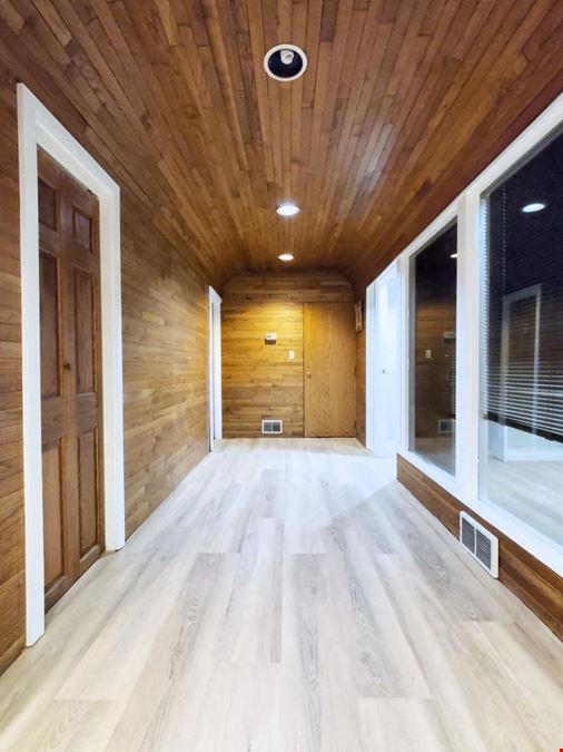 Utilities Included at 4701 Olentangy River Rd Private Small Office