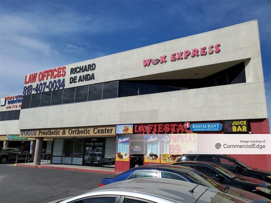 Northridge Plaza Center - 18515 Roscoe Blvd