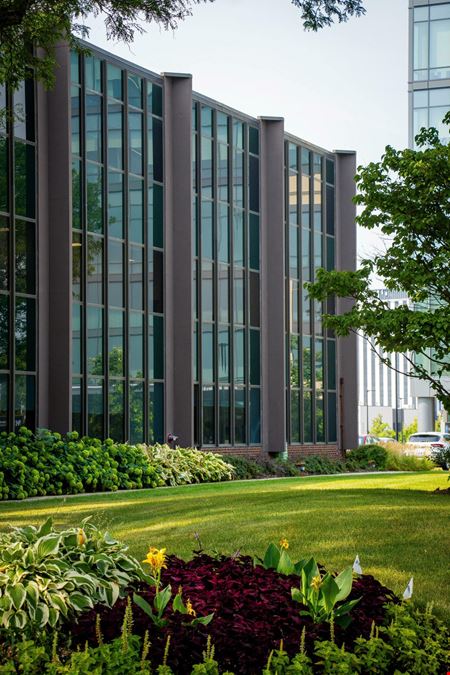 Office space for Rent at 903 Commerce Dr in Oak Brook