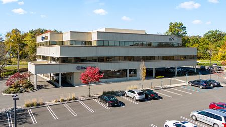 Echo Executive Plaza