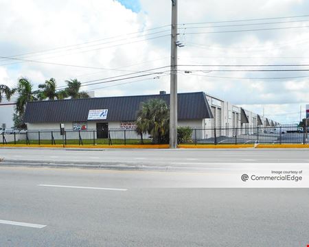 Industrial space for Rent at Airport International Center - 5501-5595 NW 72nd Avenue in Miami