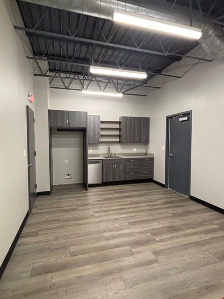 Spruce St Industrial/Retail Opportunity