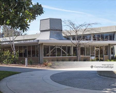 Commercial space at Stanford Research Park - Page Mill Center in Palo Alto
