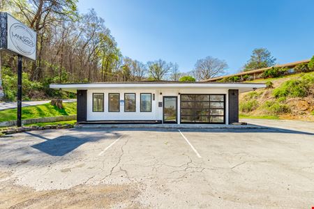 2502 Cummings Hwy