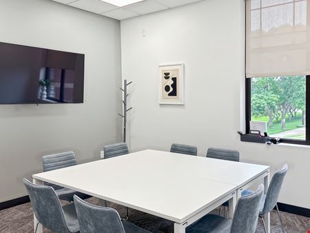 Regus - West Des Moines - Lakes Pkwy