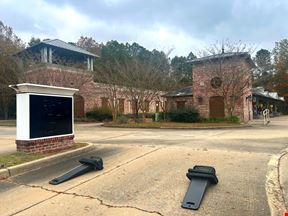 2027 Strawberry Hill Drive
