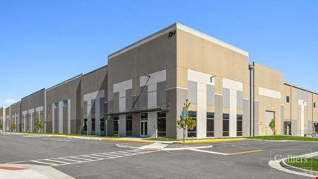 Phenix Commerce Center