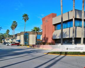 Plaza North