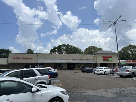 Retail space for Rent at Northside Shopping Center in Clinton