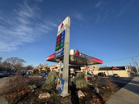 Retail space for Sale at CITGO Gas Station in Patchogue