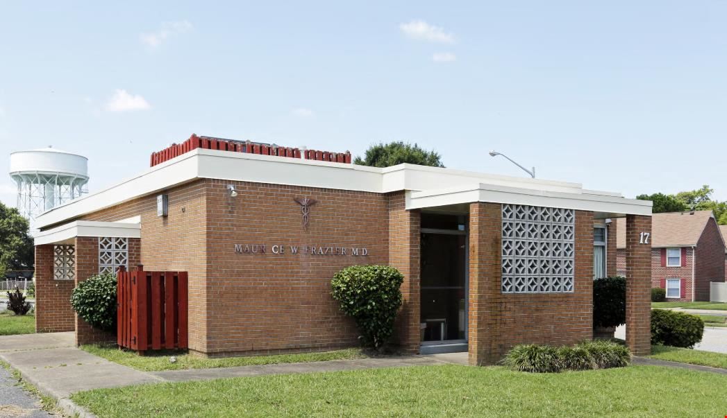 17 West Mellen Street