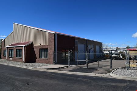 7,084 SF warehouse condo w/ secure parking/yard