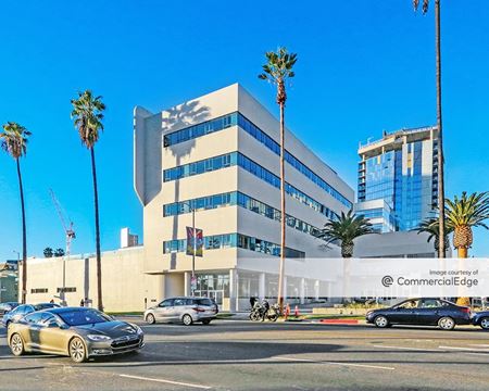 Office space for Rent at Columbia Square - CBS Radio & Business Buildings in Los Angeles