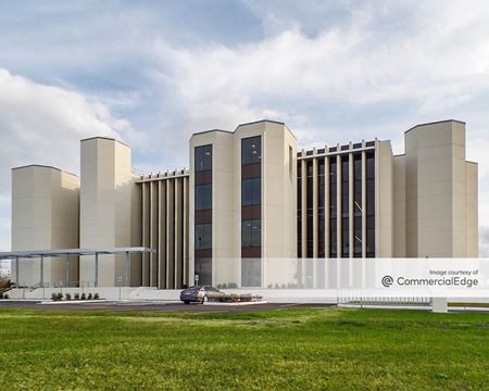 Office space for Rent at Houston Chronicle - Office in Houston