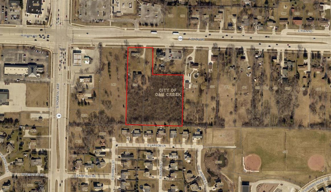 211 & 225 E Ryan Rd