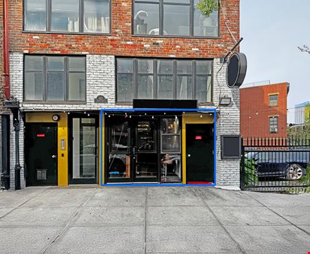 Retail space for Rent at 2,000 SF | 317 Union Avenue | Corner Turn-Key Restaurant with Glass Frontage for Sale in Brooklyn