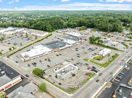 Canton, MA - Cobb Corner Plaza