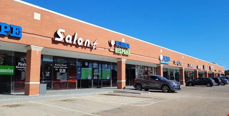 Commercial space at Josey Place Shopping Center in Farmers Branch