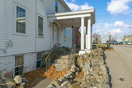 80 Lafayette Rd