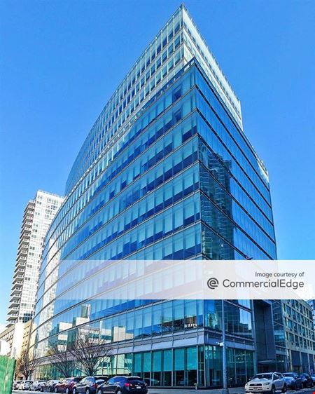 Office space for Rent at Court Square Place in Long Island City