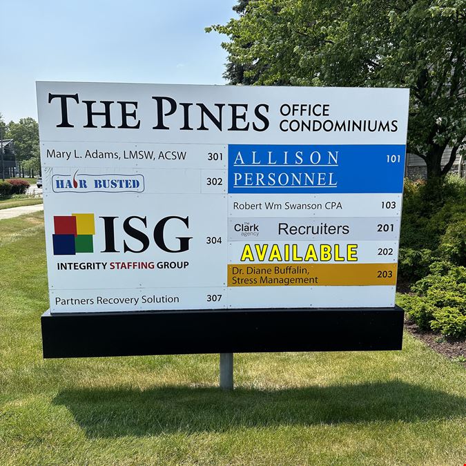 31811 Middlebelt Road, Suite 202, Farmington Hills, MI 48334