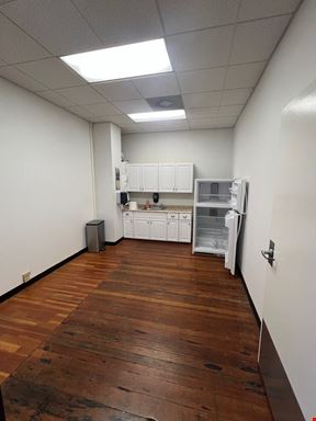 422 1st St