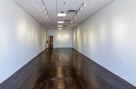 1100 Sq. Ft. Retail End-Cap Space | Hwy 231 N