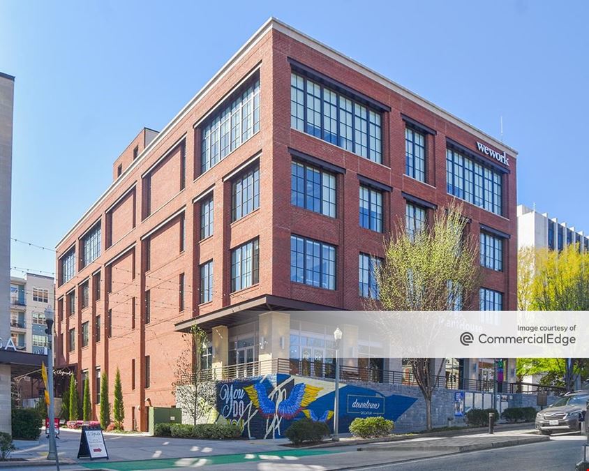 120 West Trinity