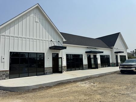 4662-4668 Hall Road