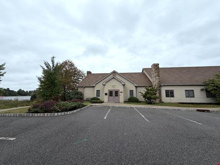 Executive Office Suite For Lease