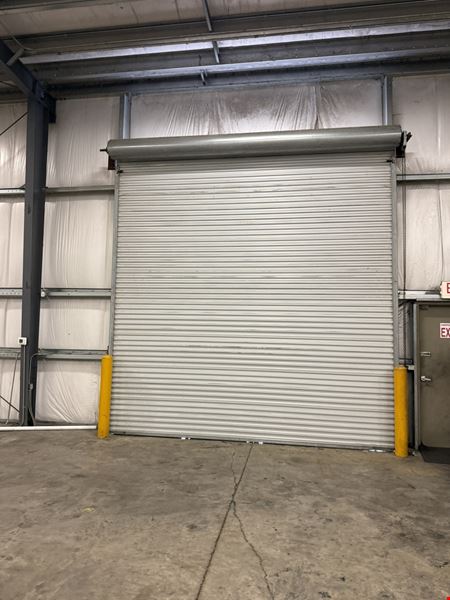 Office/Warehouse For Lease